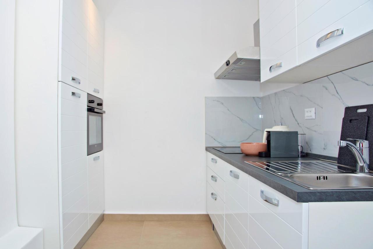 Flowers Premium Apartments & Rooms Zagabria Esterno foto