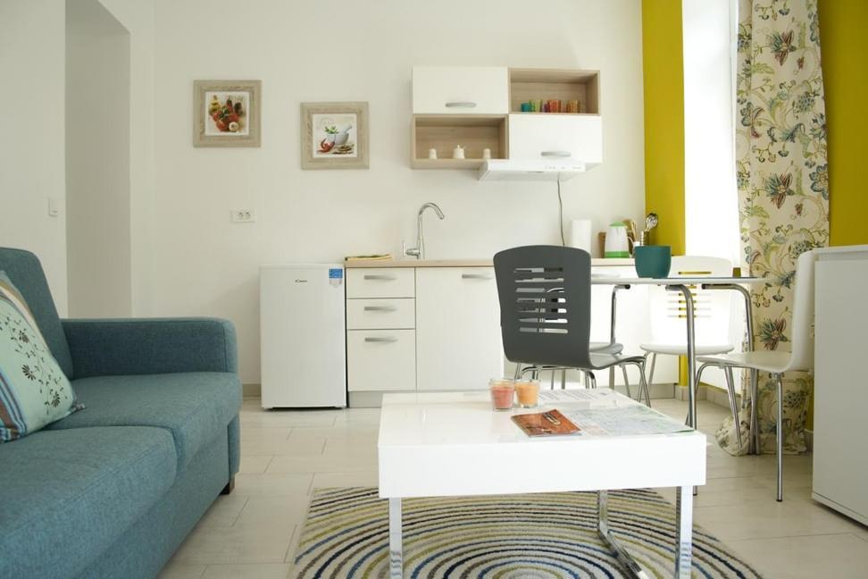 Flowers Premium Apartments & Rooms Zagabria Esterno foto
